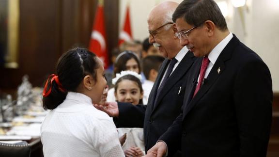 Başbakanımız Sayın Ahmet Davutoğlu, 23 Nisan´da Çocukları Kabul Etti