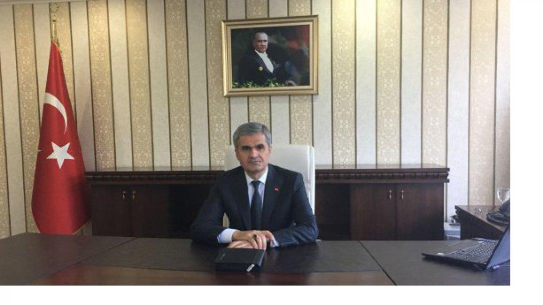 Ankara İl Milli Eğitim Müdürümüz Turan AKPINAR´ın 30 Ağustos Mesajı