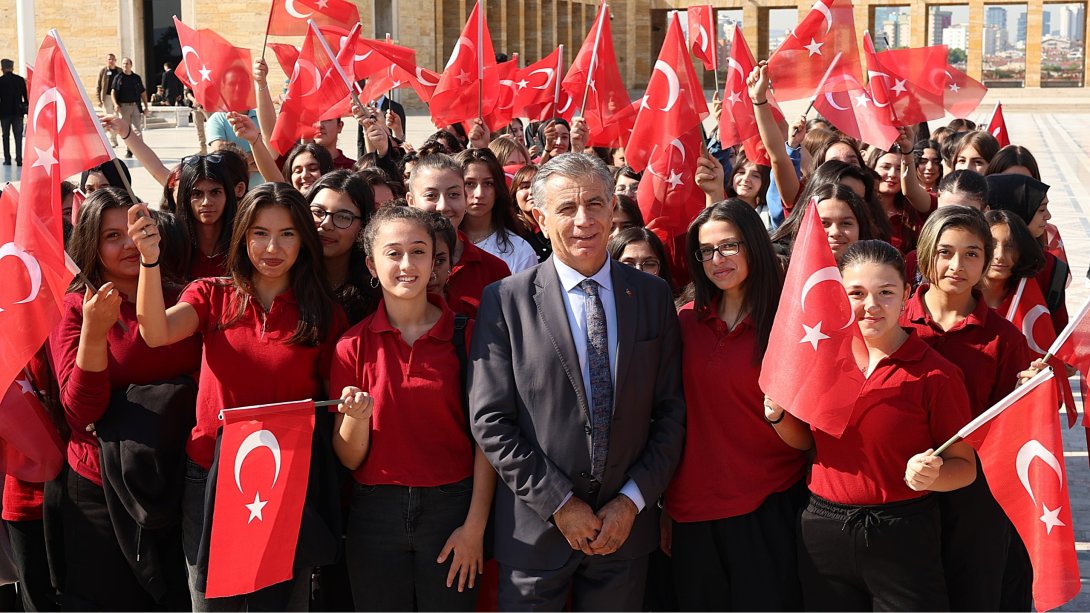 MÜDÜRÜMÜZ SAYIN YAŞAR KOÇAK 19 EYLÜL GAZİLER GÜNÜ TÖRENİNE KATILDI